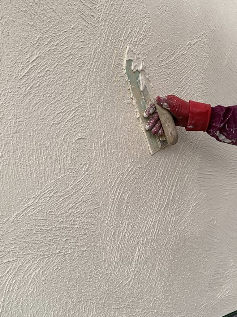 NSアートパレ仕上げ塗り
木ゴテ粗し