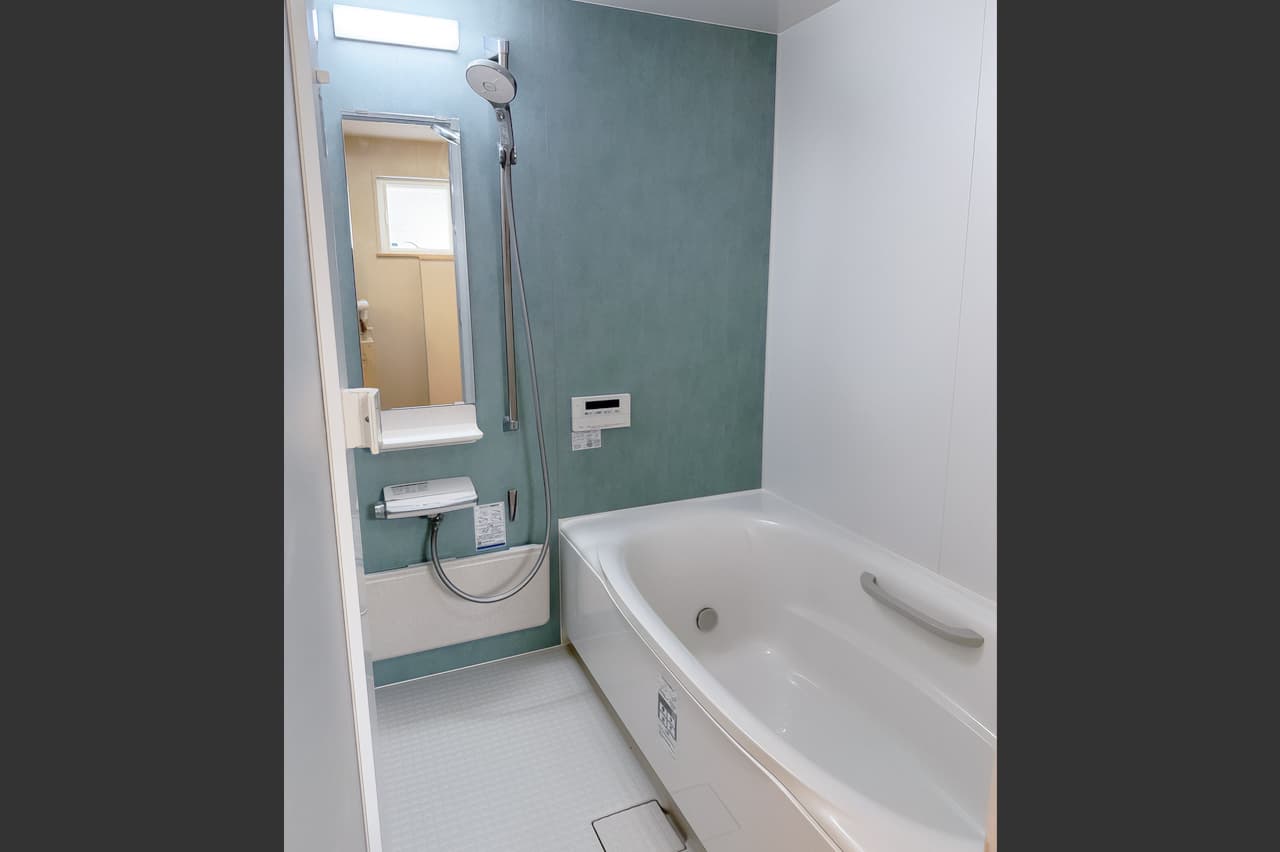 バスルーム｜ 夕陽の家 | emoie「エモイエ」