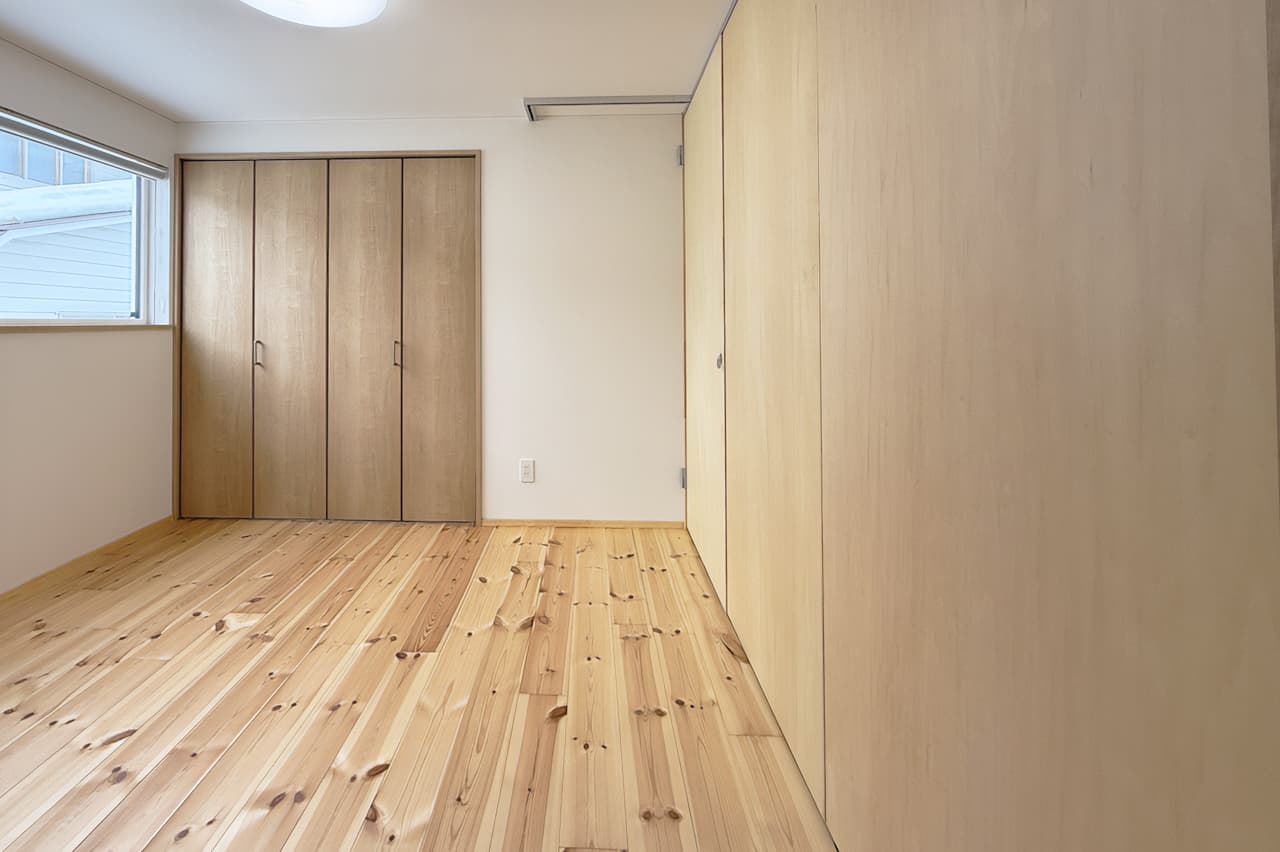 4.5帖｜ 朝陽の家 | emoie「エモイエ」