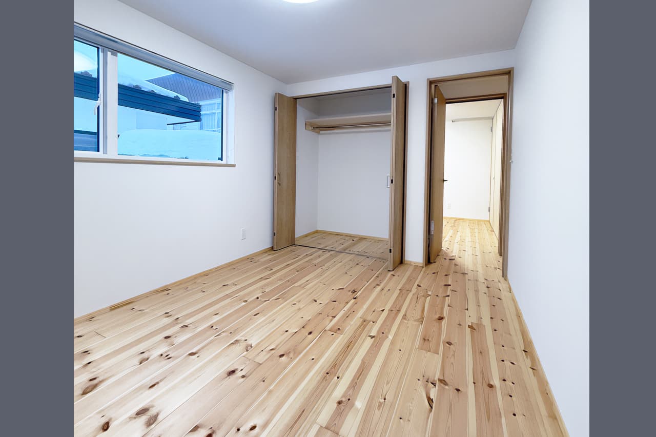 洋室6帖｜ 朝陽の家 | emoie「エモイエ」