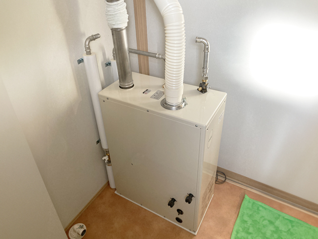 給湯器は、火力が強く寿命も長い高性能タイプ。｜北見市の新築分譲住宅｜エモイエ